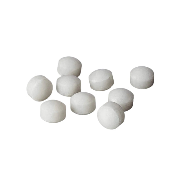 Naphthalene balls for clothes and bathroom use, effective for pest control