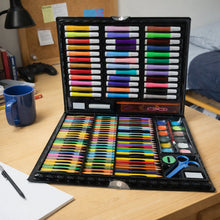 130 Piece Approx Complete art and drawing color kit