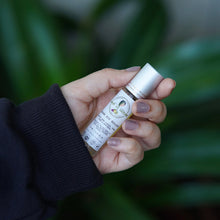 Under Eye Roller